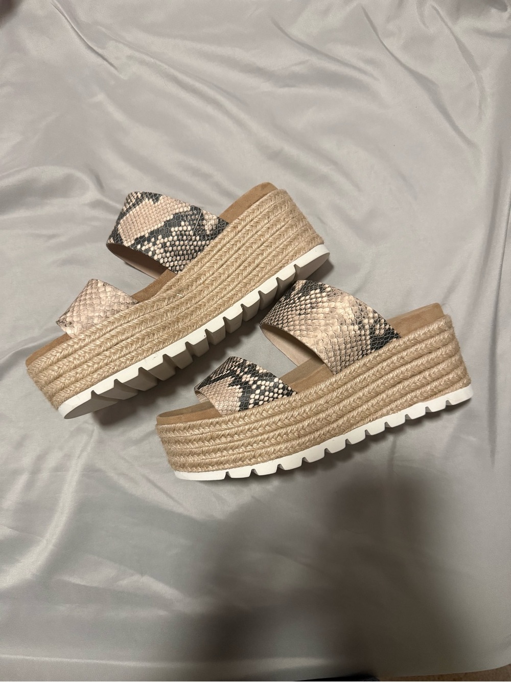 NEW J/Slides Quinzel Women’s 8M Natural Leather Snakeskin Platform Sandals